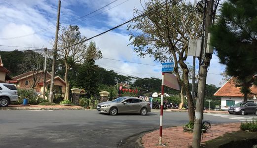Bán Nhà, Đất Mặt Tiền Đường Lê Hồng Phong, P4, Đà Lạt