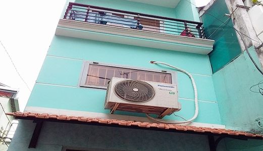 Nhà Đẹp Giá Tốt! Chỉ 2 Tỷ! Có Ngay Ngôi Nhà 3 Tầng Đẹp Như Mơ Gần Chợ Trần Văn Quang Tân Bình.