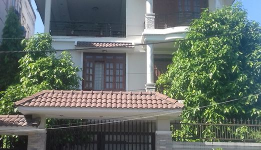 Biệt Thự Vườn Đẹp, Bự ,Rẻ ,Chính Chủ,390M2 Ngay Chợ Hưng Long Mà Giá 5 Tỷ 250 Triệu Lh. A Hảo 0947817475
