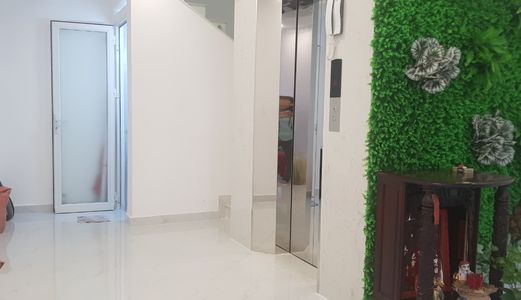 Bán Nhà Mặt tiền Phùng Văn Cung, P.4, Phú Nhuận - Diện tích 4.2X10M - Giá 8.8 Tỷ