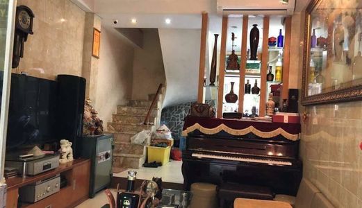 Hàng Hot Giá Siêu Hạt Dẻ Vũ Tông Phan, 4 Tầng, Diện tích 35M2, Chỉ Với 2.3 Tỷ