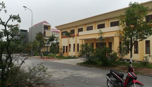 Bán Đất Mặt Phố Đặng Trần Côn Yna Giá Chỉ 2 Tỷ 390 Triệu