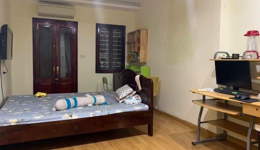 Nhỉnh 6 Tỷ Sở Hữu Nhà Hiếm, Đẹp Thái Thịnh, Đống Đa Diện Tích Rộng, Ngõ Thông, Đẹp!