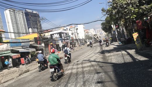 Cho Thuê Mặt Bằng Kinh Doanh Buôn Bán . Mặt Tiền Huỳnh Tấn Phát .Diện Tích: 5.5X40M. 2Pn. Giá Thuê 41 Tr / Tháng .