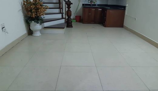 Bán Nhà Phố Mùng 8/3 Hai Bà Trưng 30M, 5 Tầng Mặt Tiền 4M Giá 3.3 Tỷ, Ô Tô Vào Nhà.