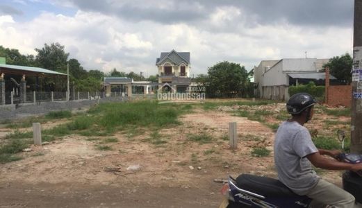 Bán Đất Mặt tiền Gần Bệnh Viện Xuyên Á, Đường Quốc Lộ 22 Xã Tân Phú Trung, sổ hồng riêng