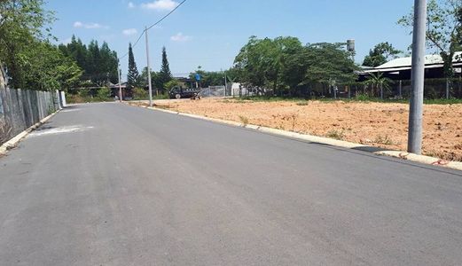 Bán Đất Mặt Tiền Đối Diện KCN, Sổ Hồng Riêng. Liên Hệ 0969732579