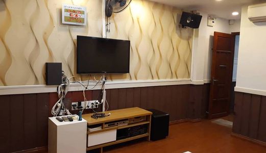 Bán Nhà Đường Nguyễn Văn Đậu, Ô Tô Đổ Cửa, Diện Tích 5X13, 6 Tầng, 5.7 Tỷ.