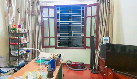 Cần Bán  Gấp Nhà Đội Cấn 34M, 5 Tầng Mặt Tiền 3.2 M Giá 3.5 Tỷ, Nhà Đẹp Ở Luôn.