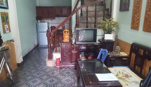 Bán Nhà Ngọc Hồi 30M2 X 4 Tầng - Giá 2.4 Tỷ, Phân Lô, Ô Tô Tránh