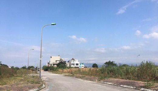 Bán Ô Biệt Thự 375M2 Hà Khánh B Cũ Có Sổ Đỏ