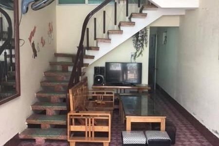 Bán Nhà 2.5 Tầng Ngõ 20 Cao Xanh, Diện Tích 38.5M2, Mặt Tiền 3.5M, Hướng TB, Ô Tô Đỗ Cửa !!!