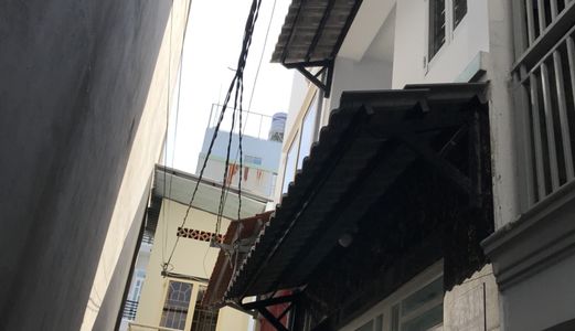 Bán Nhà Shr Hẻm 1135 Htp .dt 3X8M . 1Tr,1L,2Pn,2Wc. Giá 1.9 Tỷ .