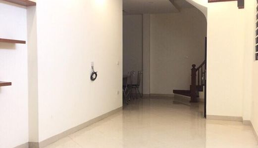 Bán Gấp Nhà Mới, Đẹp, Nở Hậu Kim Mã. 50,2M2*5 Tầng. Giá 5,5 Tỷ.