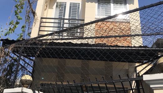 Cho Thuê Nhà Nguyên Căn Hẻm 1113 Huỳnh Tấn Phát, Diện Tích 4X13M, 3 PN. Giá Thuê 10 Triệu / Tháng .