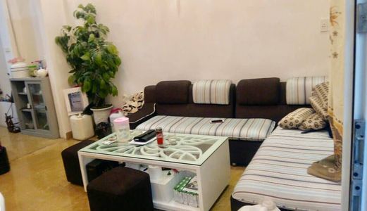 Bán Nhà Đê La Thành Đống Đa 35M 4 Tầng Mặt Tiền 4 M Giá 2. 5 Tỷ, Đẹp Không Tì Vết.