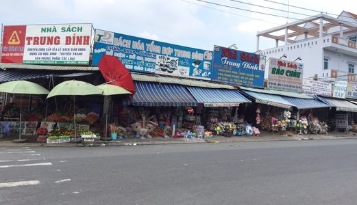 [Gấp] Chia Tài Sản Bán 600M2 Đất Nền Thổ Cư Ngay Khu Dân Cư Đã Có Sổ Hồng Riêng Giá 550Tr