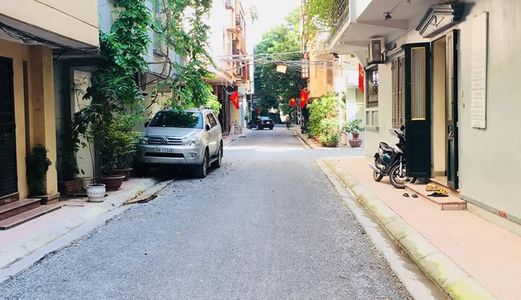 Bán Nhà Xuân La Tây Hồ 33M, 5 Tầng Mặt Tiền 3.2M Giá 4.5 Tỷ, Ô Tô, Kinh Doanh.