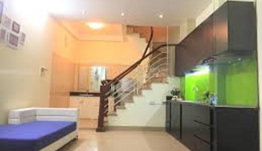 Giáp Nhị, Thịnh Liệt Bán Lô Góc Ô Tô Vòng Quanh 3.31 Tỷ