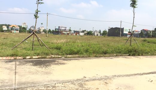 Xem 0  [Gấp] Chồng Chơi Đề Đóm Đổ Nợ,nên Giờ Cần Bán Gấplô Đất 450M2 Có Shr Giá 600Tr