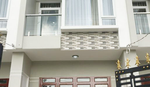 Cần Bán Nhà 1 Trệt 1 Lầu, Đường Liên Khu 4 - 5,4X10M - Giá: 1,68 Tỷ