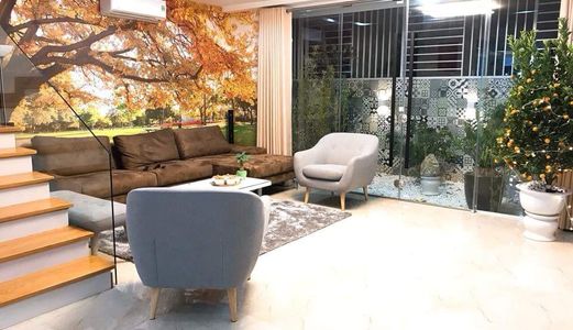 Siêu Bt Nguyễn Văn Cừ, Thang Máy, Gara, 130M2, 6T, Mt 6M, 11.9 Tỷ, 0967635789