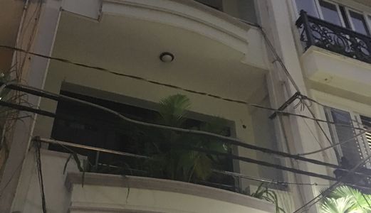 Bán Gấp Nhà Hẻm xe hơi CMT8, Q.10, Diện tích: 3.7X19M (Nở hậu 5.8M), Giá 7,6 Tỷ.