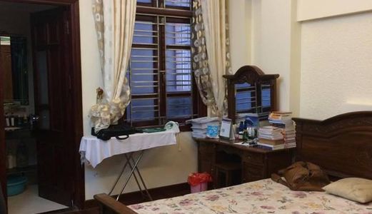 Nhà Duy Nhất Giá Rẻ 2,25 Tỷ Ngõ Hoàng Hoa Thám 5 Tầng, 30M2, Nhà Đẹp Chắn Chắn.