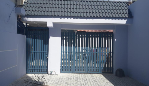 Mặt Tiền Đường 8, Dt 100M2, Đậu Được 2 Ô Tô Trong Nhà, Lh 0968 515 619