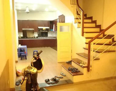 Bán Nhà Giải Phóng 60M2, 4 Tầng, 3,4 Tỷ. Ô Tô Đỗ Cửa.