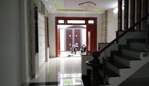 Cho Thuê Nhà 3 Tầng, 150M2, Giá 25 Triêu/Tháng, Mặt Phố Long Biên- Quận Long Biên - Hà Nội. 
