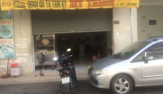 Bán Nhà Nằm Ngay Mặt Tiền Đường Ngã Tư Khu Công Nghiệp Vsip. Lh 0905054717