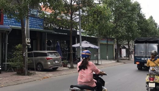 Bán Nhà Ngay Mặt Tiền Đường Lớn, Kinh Doanh Buôn Bán. Lh 0905054717