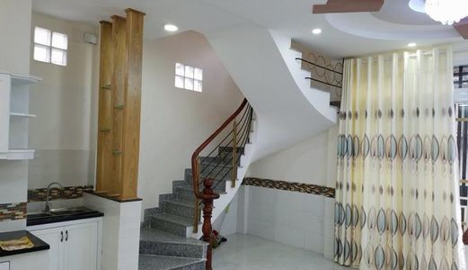 Giá 16.5 Tỷ, Nhà Còn Mới, Ở Ngay Trước Tết, Trung Tâm Phú Nhuận, 120M2, 5M X 24M, 4 Tầng.