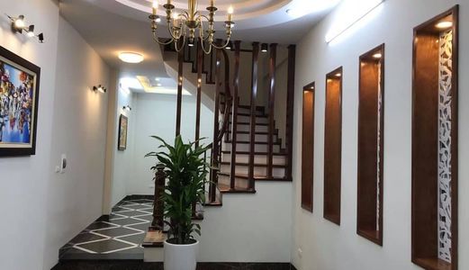 Bán Nhà Đội Cấn Ba Đình 41M, 5 Tầng Mặt Tiền 3.5M Giá 5.3 Tỷ. Nhà Đẹp Ở Luôn.