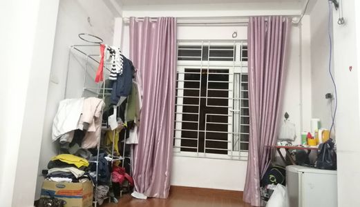 2 Tỷ 33M2   .4 Ngõ Ô Tô Đỗ Cực Đẹp Đặc Biệt Hiếm - Lh : 0979712805