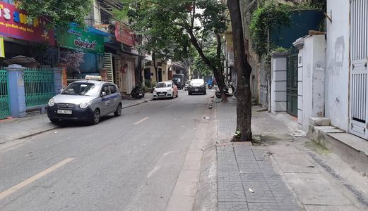 Chính Chủ Bán Nhà Mặt Phố An Xá Ba Đình 35M, 3 Tầng Mặt Tiền 3.3M Giá 4.1 Tỷ. Ô Tô, Kinh Doanh Sầm Uất