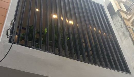 Bán Nhà Phân Lô Đẹp, Hiếm Không Tỳ Vết, Gara Oto Văn Cao - Diện tích 55M2 X 5 Tầng - Mặt tiền 3.3M - Giá 7.8 Tỷ.