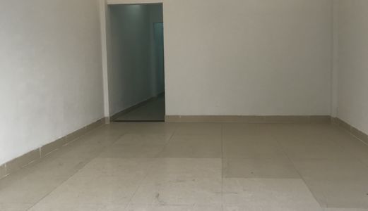 Cho Thuê Nhà Nguyên Căn Mặt Tiền Hoàng Quốc Việt .dt 4.8X22M. 3Pn. Giá 12 Tr / Tháng .