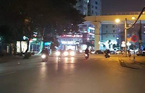 Bán Nhà Mặt Phố Đoạn Đẹp Nhất Trần Đăng Ninh 45M2, 5 Tầng, Giá 16.5 Tỷ.