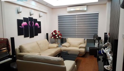 Cát Linh Phố- Ba Đình Quận- Vỉa Hè Rộng- Thang Máy- Dòng Tiền Ổn Định , 27,7 Tỷ Đồng.