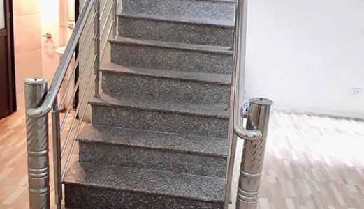 Nhà Đẹp Hoa Lâm Đón Tết, Ô Tô, 3 Thoáng, 5 Tầng, Mt 5,5M, 2.20 Tỷ. 0967635789