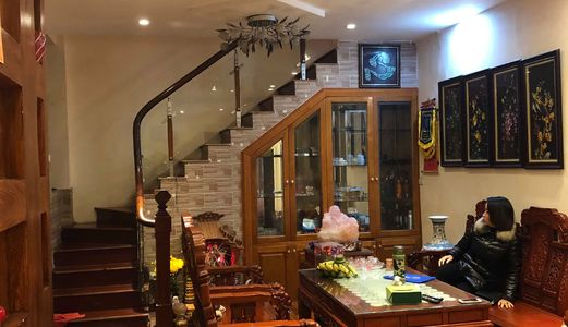 Chính Chủ Bán Nhà Phố Tôn Đức Thắng - Diện Tích 80M2 X 3 Tầng - Mặt Tiền 4M - Giá 5.65 Tỷ