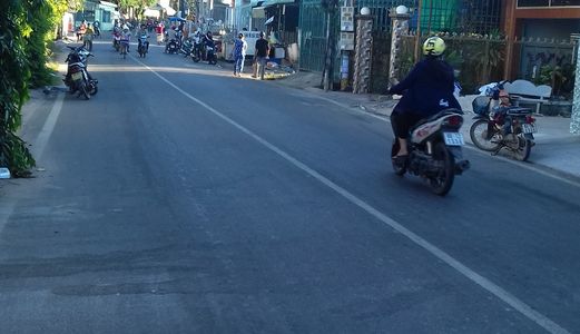 Đất Mặt Tiền Đường Nhựa Trung Tâm Phú Long 