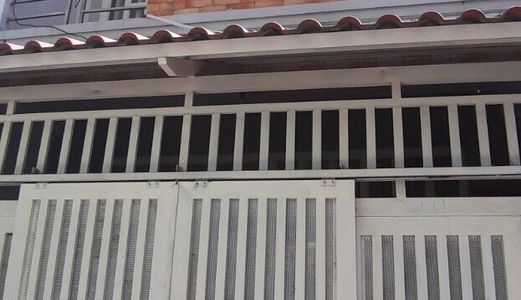 Bán Nhà Sổ Hồng Riêng Hẻm 1942 Huỳnh Tấn Phát . Dt 4X8M. 1Trệt,1Lầu,2Phòng Ngủ. Giá 2.55 Tỷ .