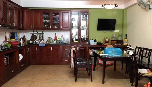 Bán Gấp Nhà Ngô Gia Tự, 100M2, Đường 10M, Ở Ngay, Gara, 4 Tầng, 56Tr/m2. 0967635789