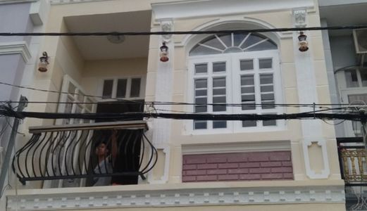 Chính Chủ Bán Nhà Mặt Tiền Hxh 2279 Htp . Dt 4X12.5M. 1Trệt ,2Lầu ,4Phòng ngủ. Giá 4.1 Tỷ .