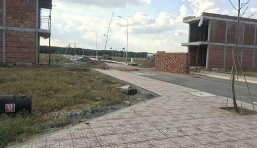 Mua Đất Trúng Vàng An Nhàn Cả Năm