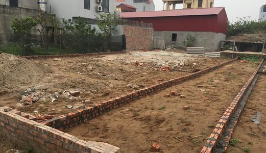 Bán Lô Đất Phân Lô Cự Khối Quận Long Biên Ngay Giáp Cầu Thanh Trì Dt 32M2 Giá 960Triệu . Lh 0987498004