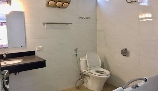 Cần Bán Biệt Thự Chỉ 12 Tỷ 55M2 Gara Kinh Doanh Âu Cơ Tây Hồ